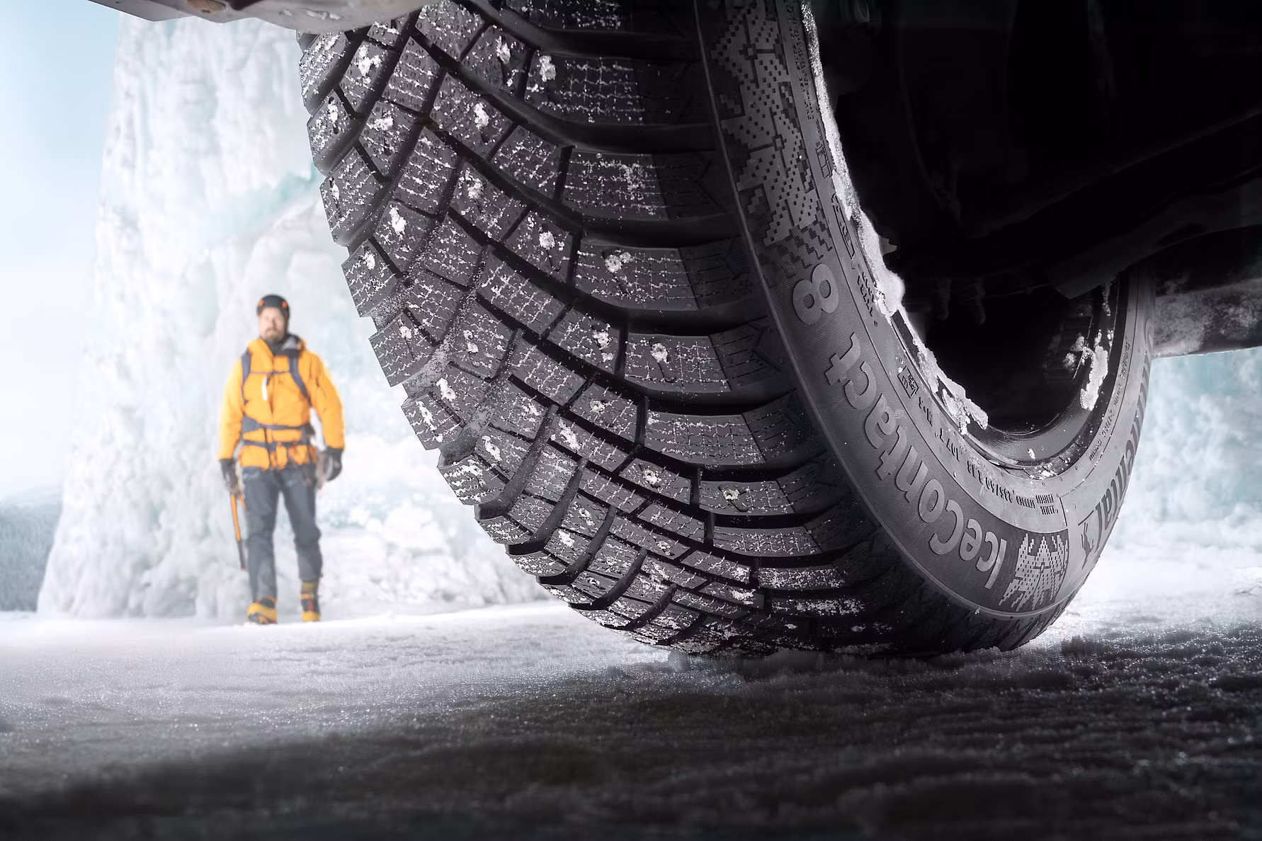 Continental möter ishalkan med nytt dubbdäck